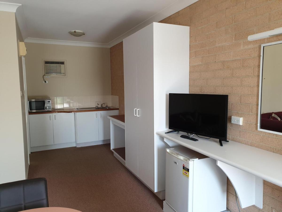Blayney Central Motel Екстер'єр фото