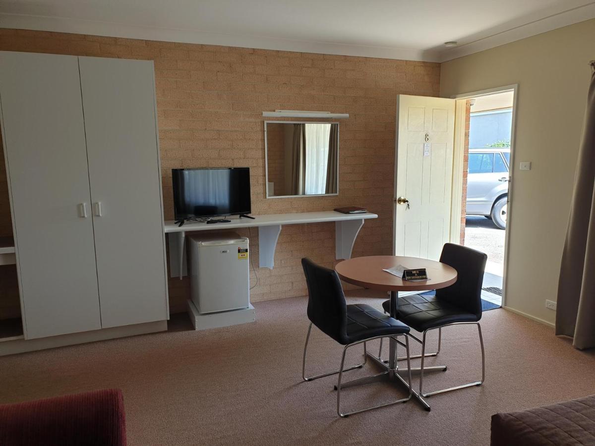 Blayney Central Motel Екстер'єр фото